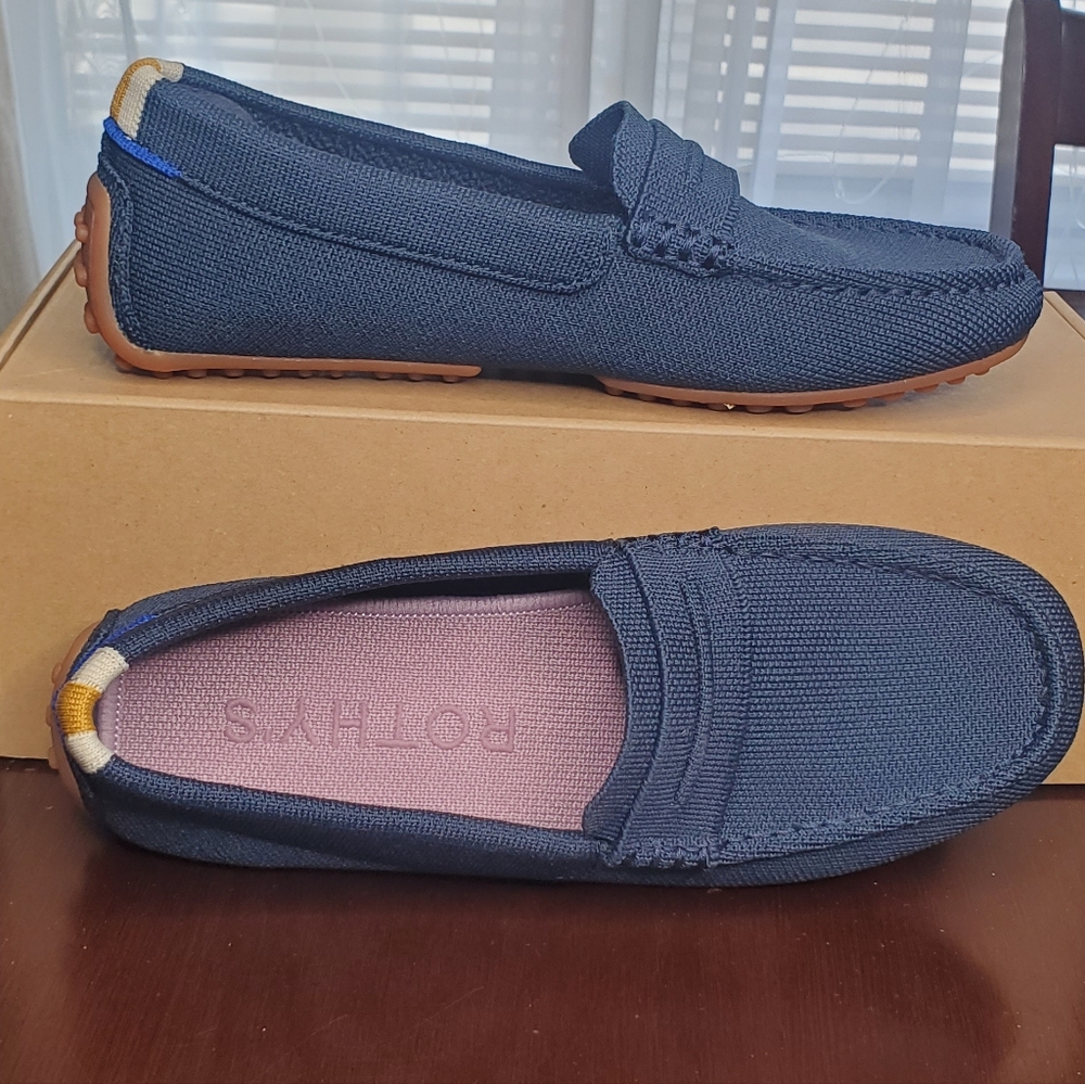 ROTHY'S WOMAN NAVY BLUE LOAFERS THE DRIVER 6.5 NEW IN BOX
